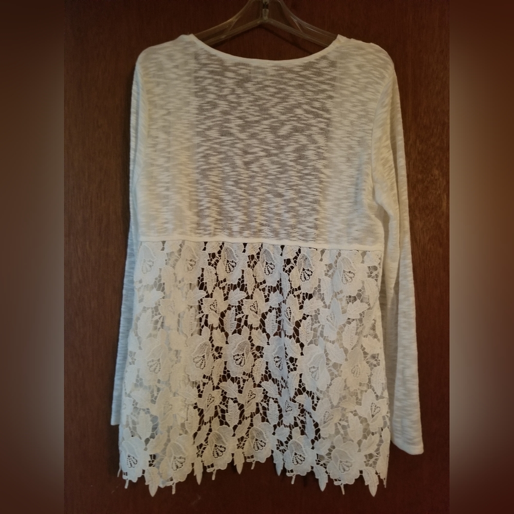 Ladies sweater